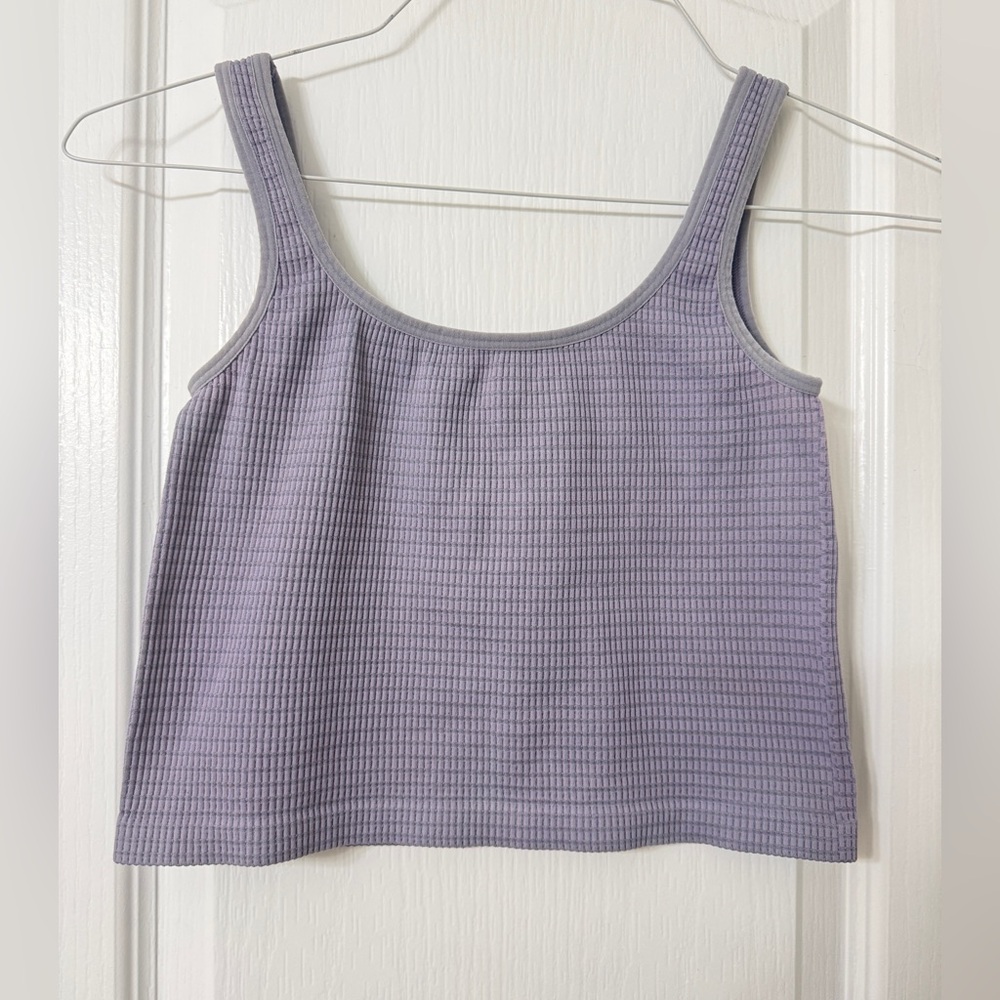 Seamless Yoga Tank high stretch rib knit crop top in light purple Size S